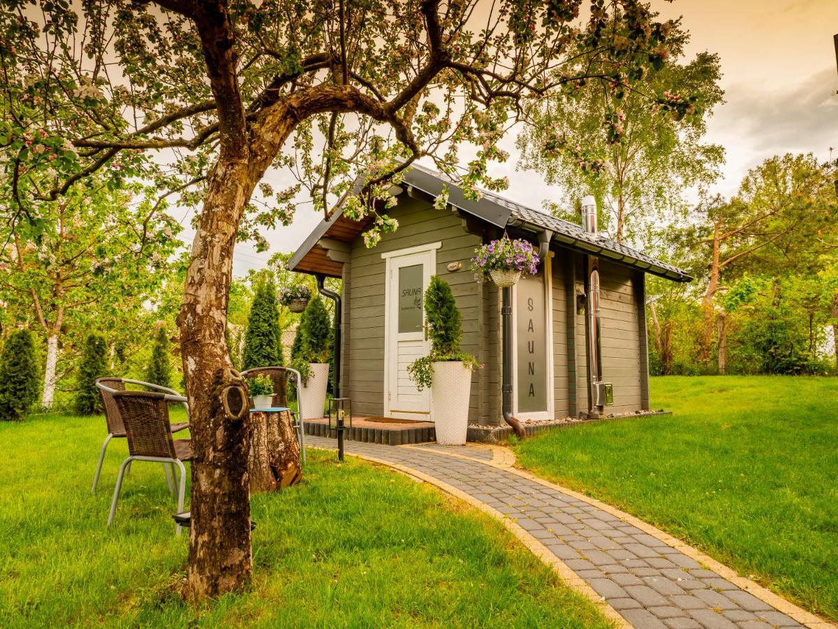 Domek Inosasino Z Basenem I Sauna Екстер'єр фото