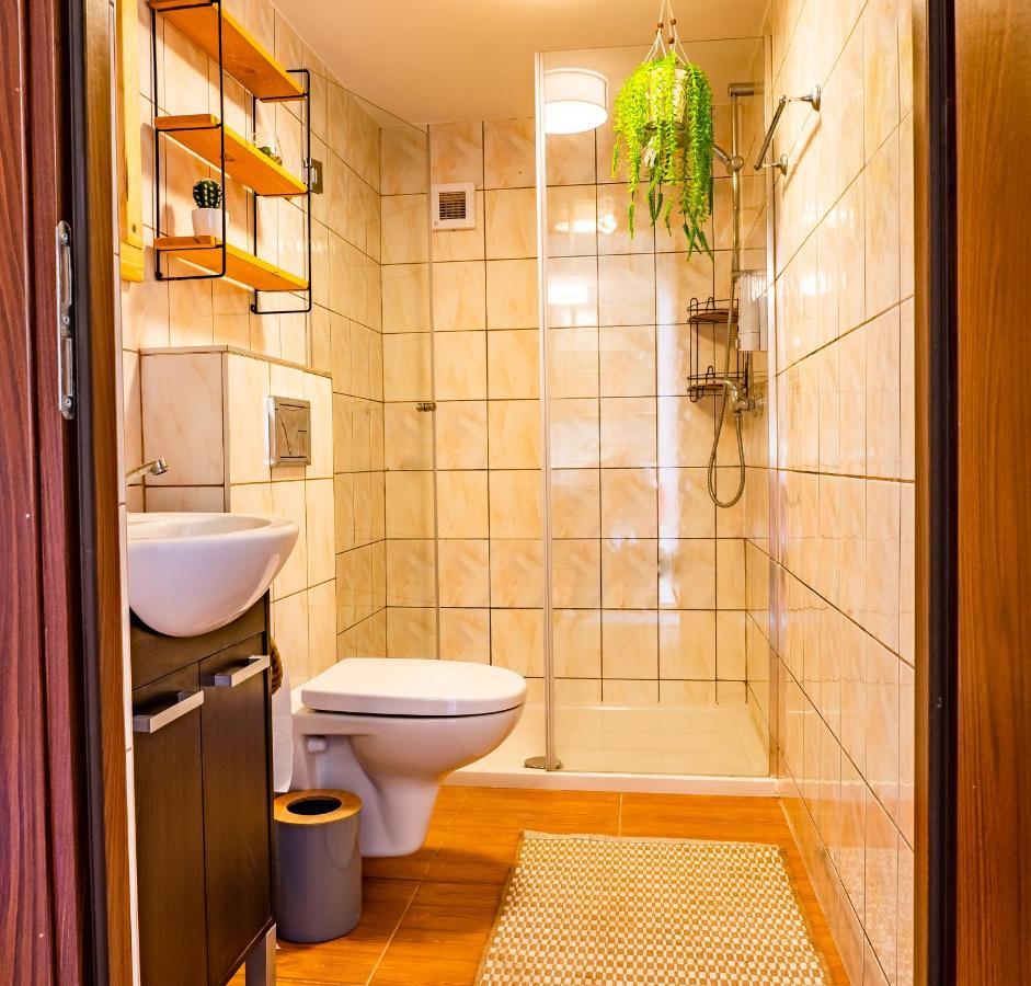 Domek Inosasino Z Basenem I Sauna Екстер'єр фото