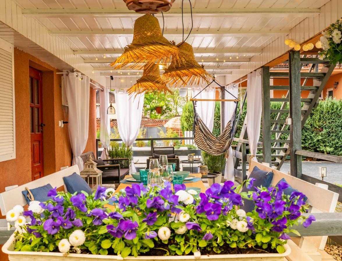 Domek Inosasino Z Basenem I Sauna Екстер'єр фото
